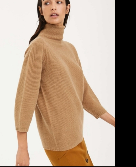 MaxMara Wool and Cashmere Blend Mochneck Sweater in Royal Blue - Picture 11 of 15